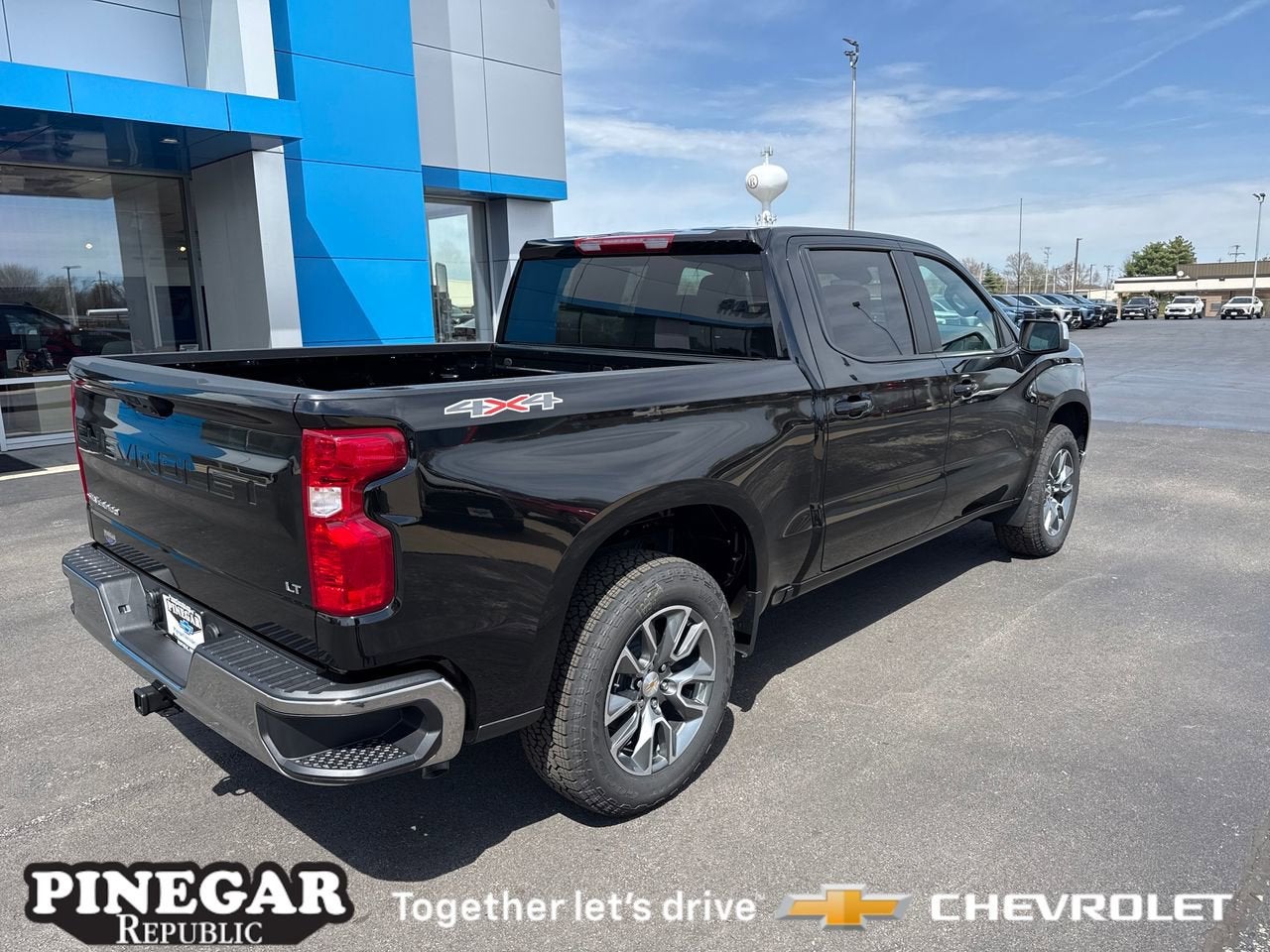 2026 Chevrolet Silverado 1500 LT