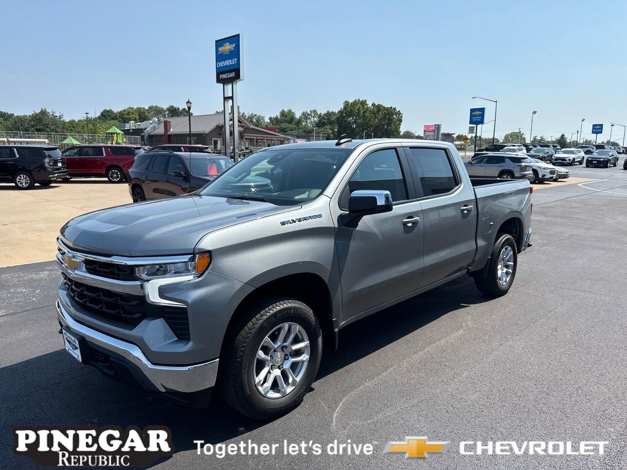 2026 Chevrolet Silverado 1500 LT