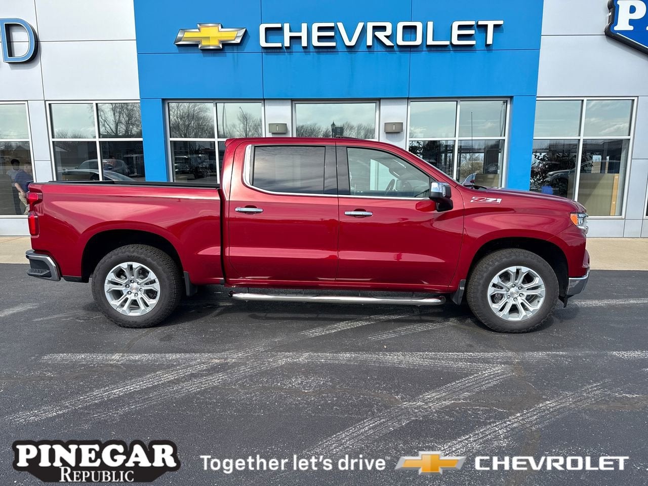 2025 Chevrolet Silverado 1500 LTZ