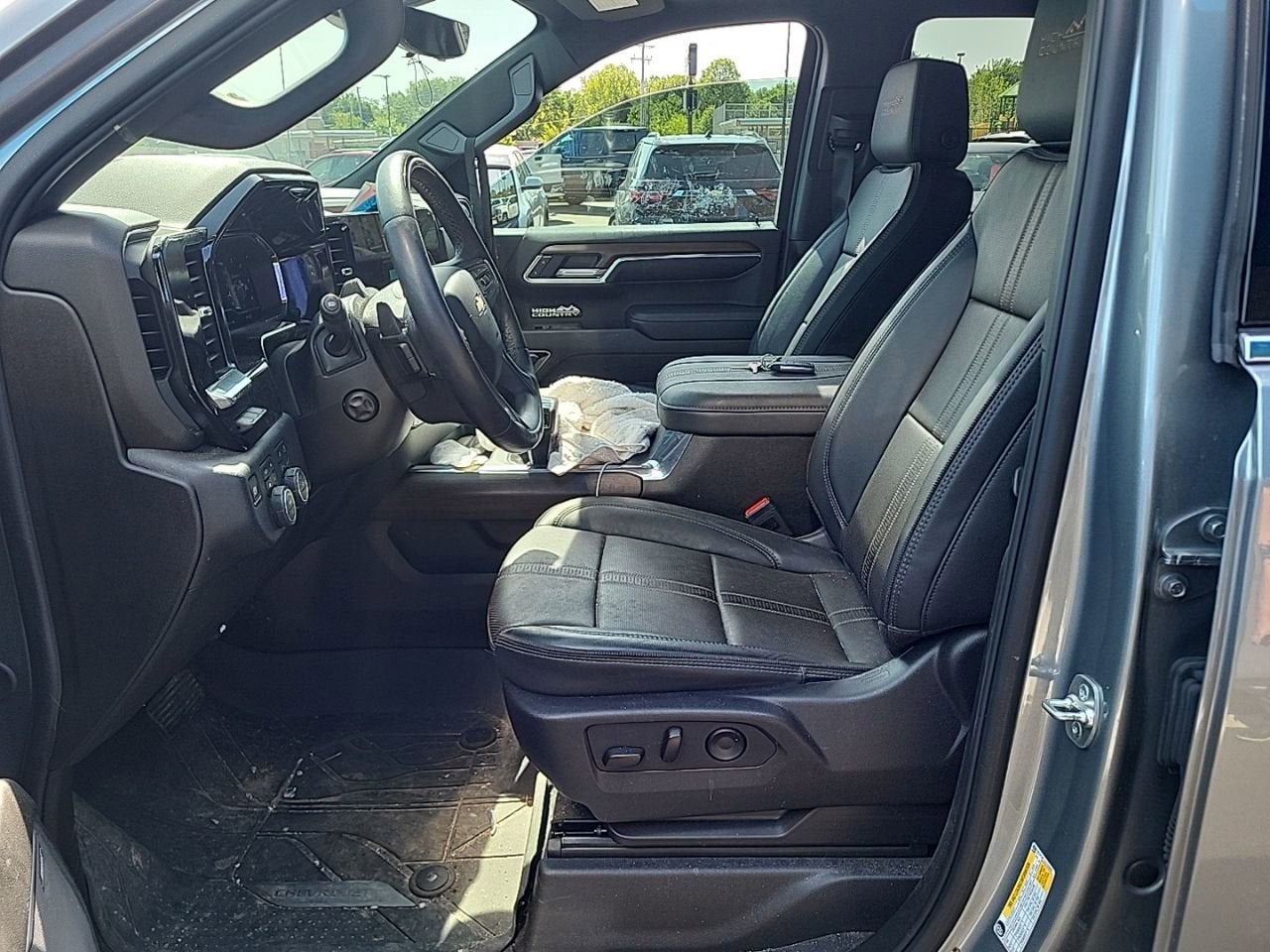 2025 Chevrolet Silverado 1500 High Country