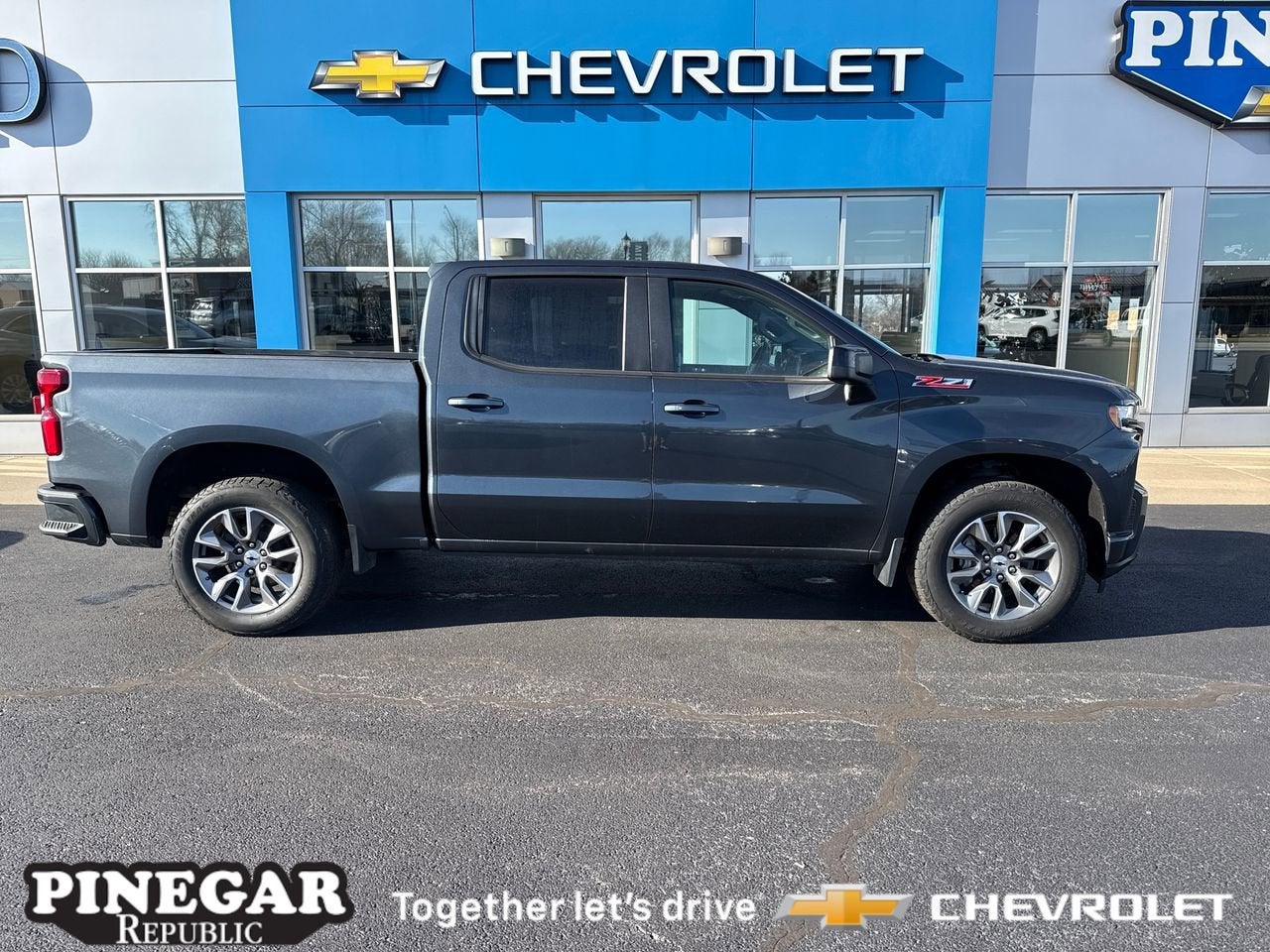 2021 Chevrolet Silverado 1500 RST