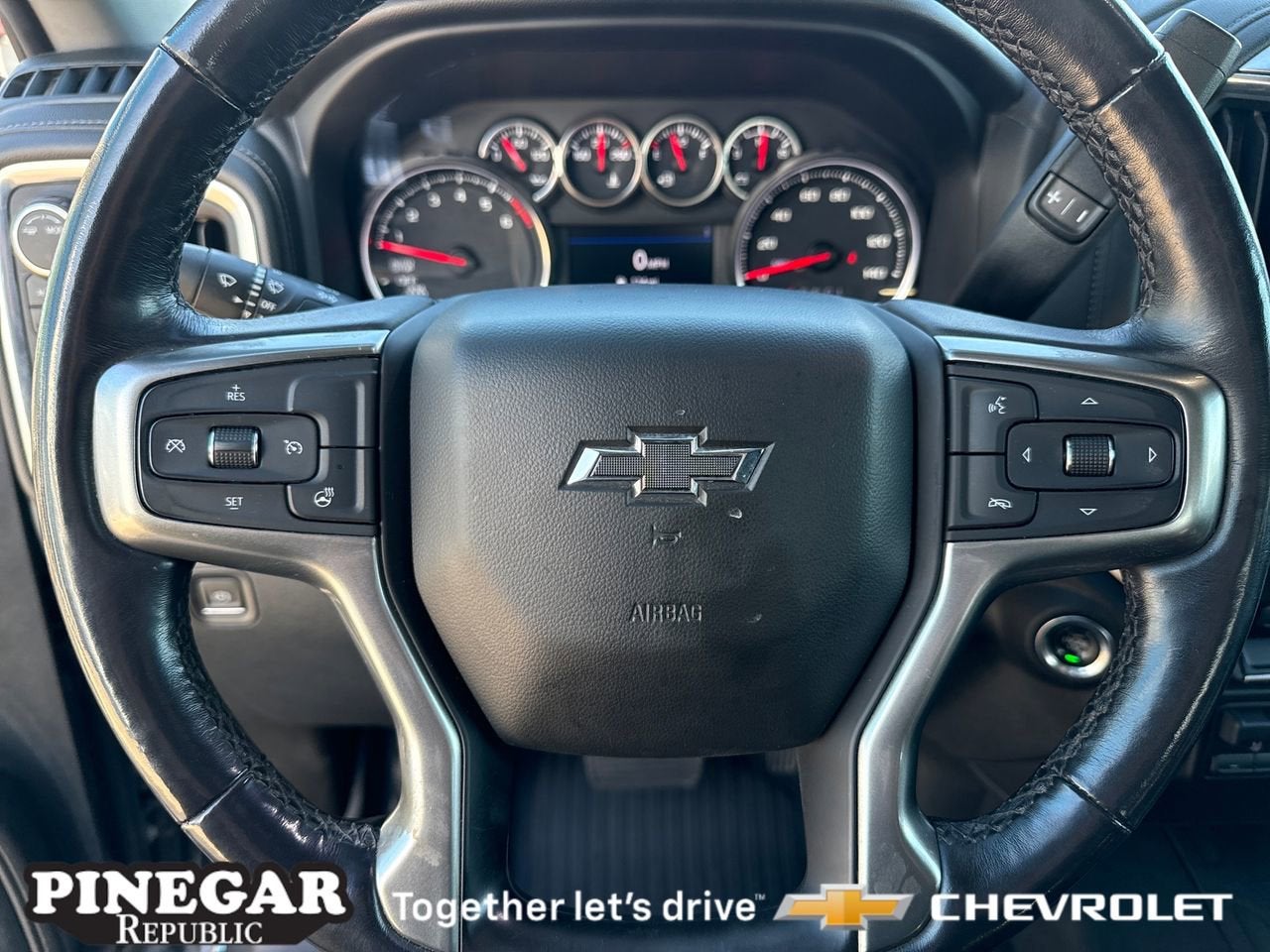 2021 Chevrolet Silverado 1500 RST