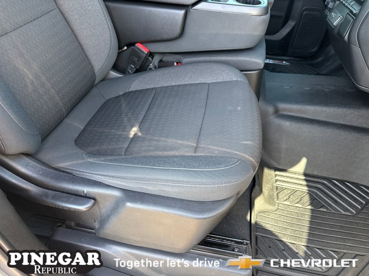 2021 Chevrolet Silverado 1500 RST