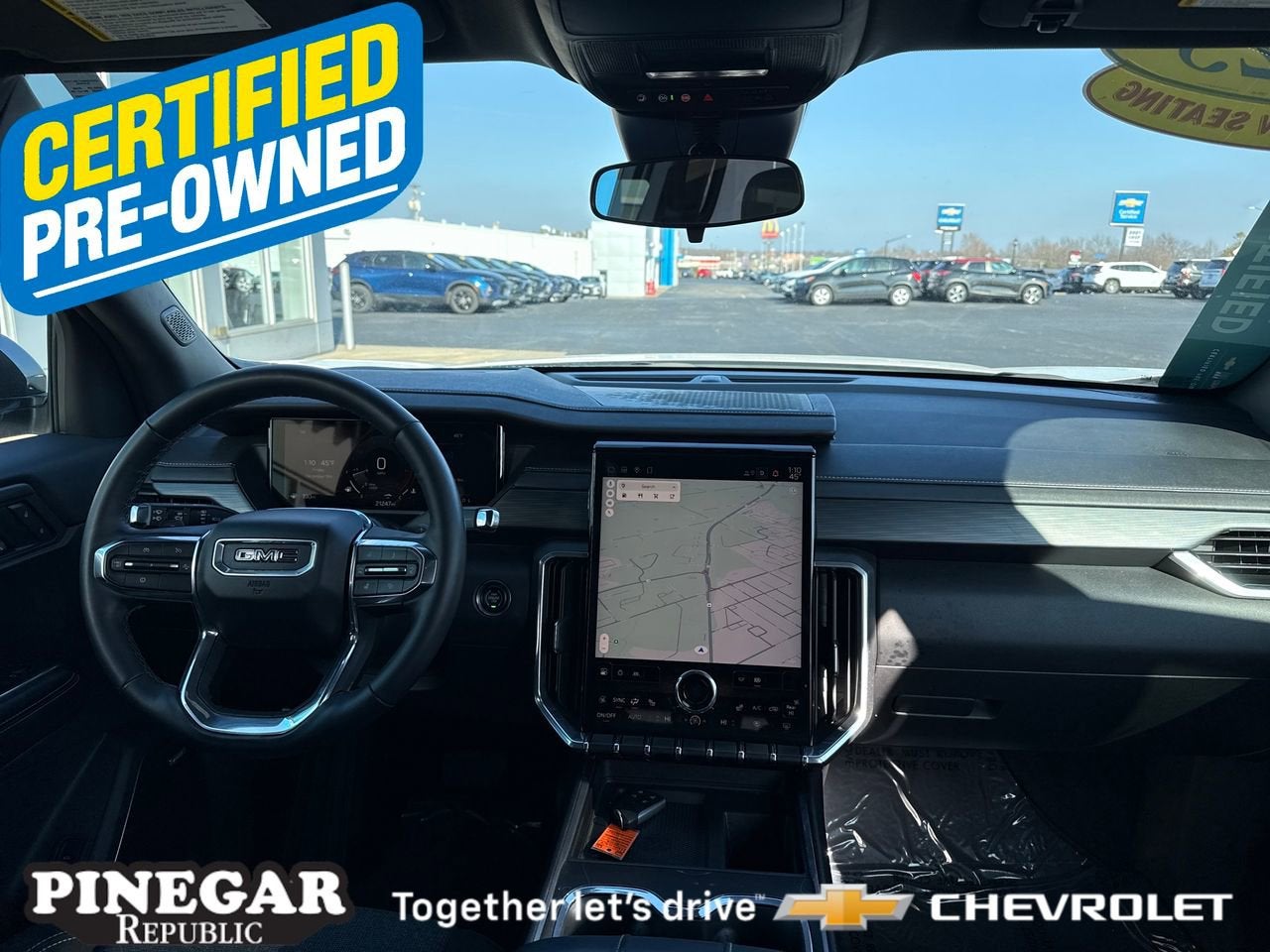 2025 GMC Acadia Elevation