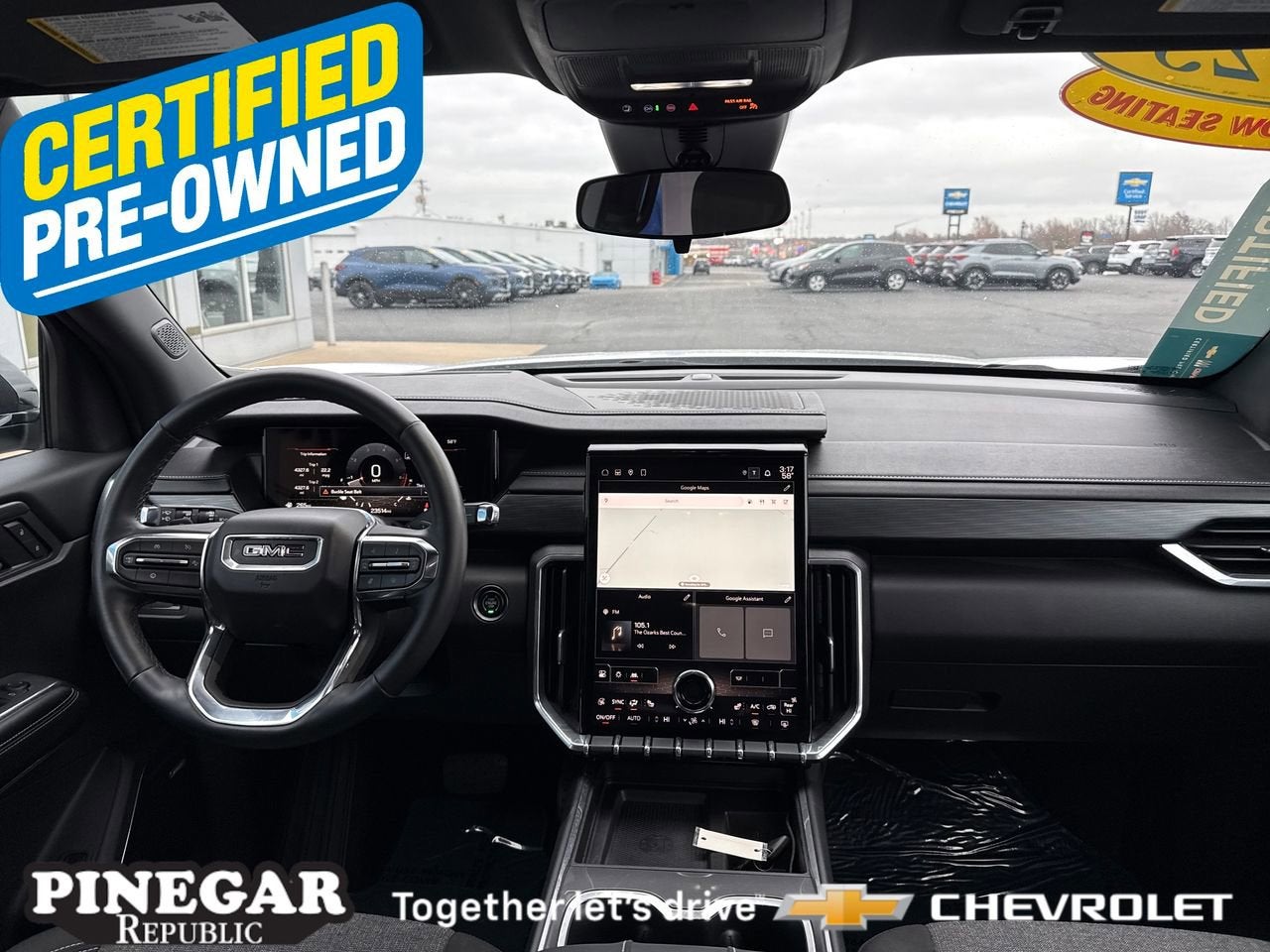 2025 GMC Acadia Elevation