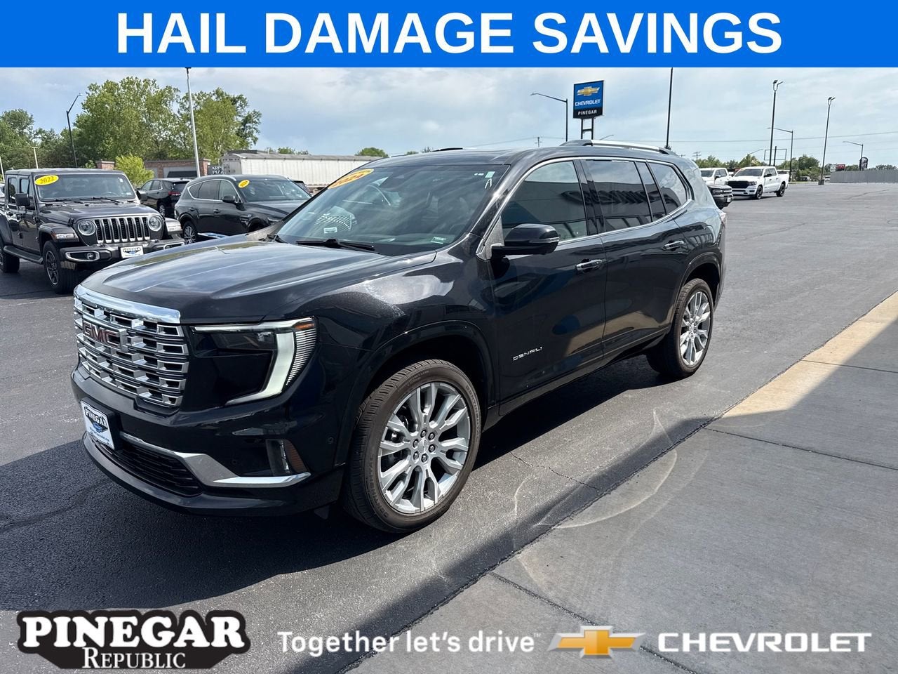 2024 GMC Acadia Denali