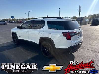 2022 GMC Acadia SLE