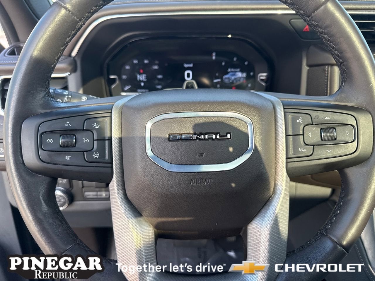 2024 GMC Yukon Denali