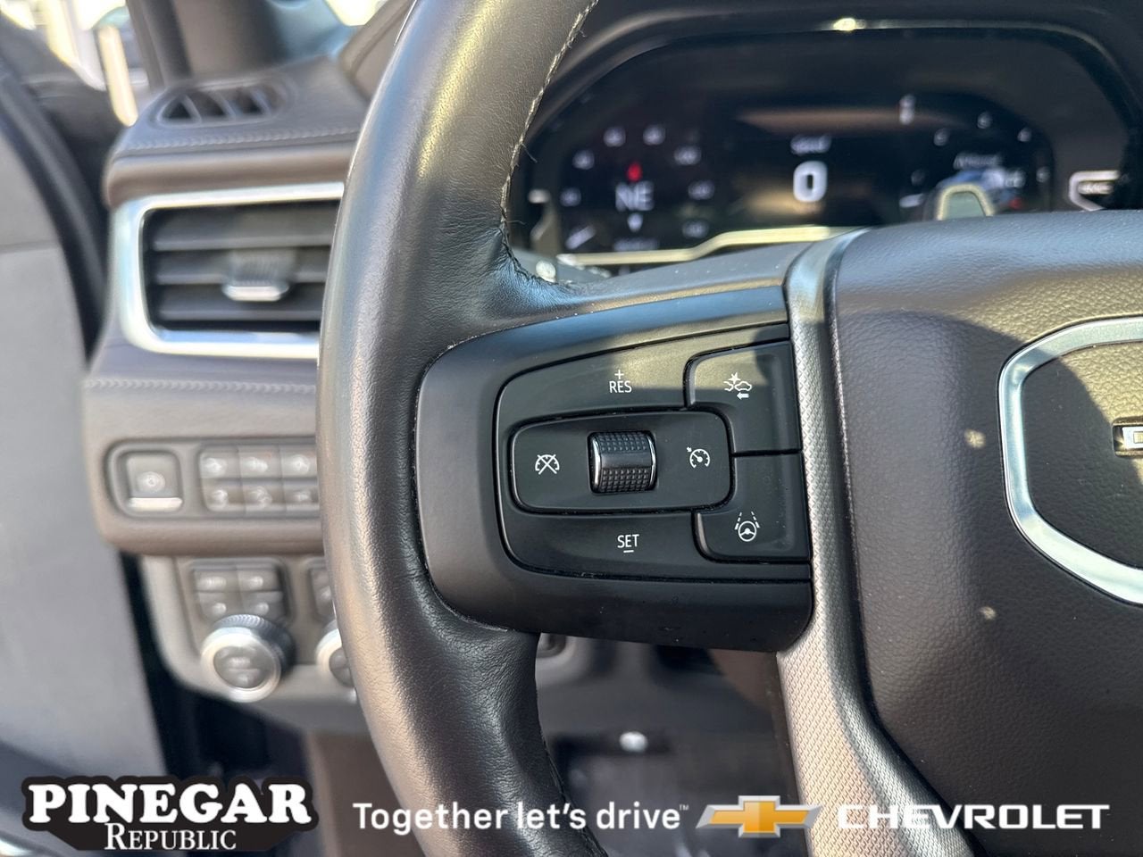 2024 GMC Yukon Denali