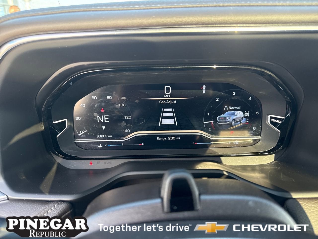 2024 GMC Yukon Denali