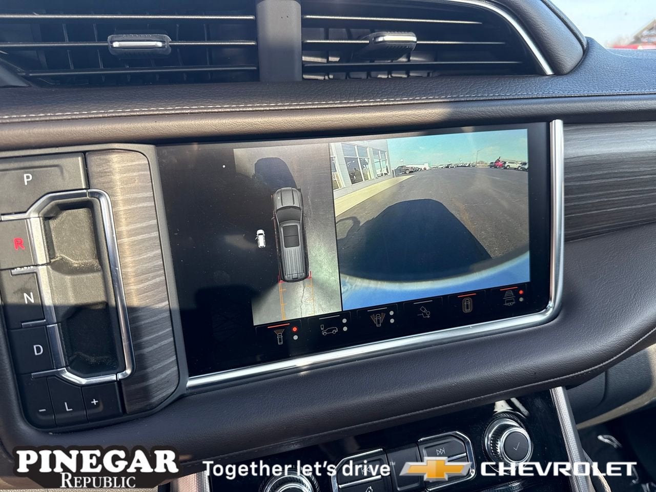 2024 GMC Yukon Denali