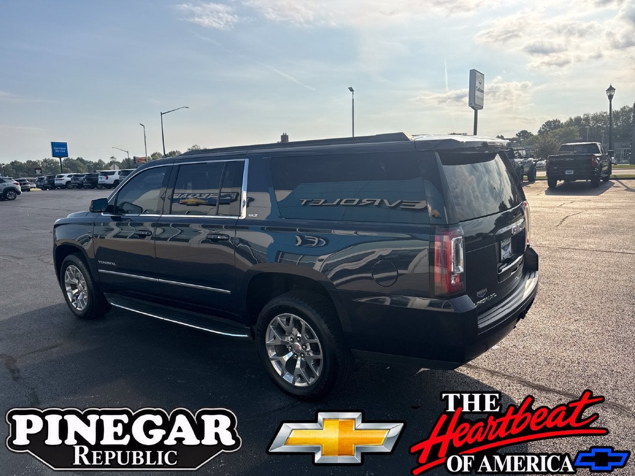 2018 GMC Yukon XL SLT