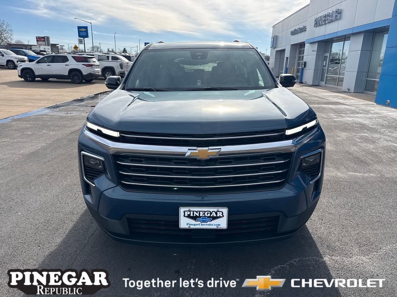 2026 Chevrolet Traverse LT