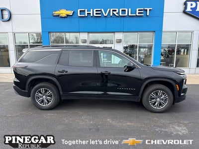 2025 Chevrolet Traverse LT