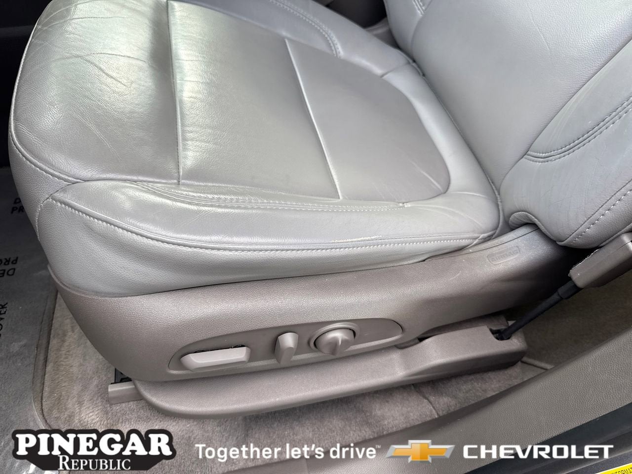 2020 Chevrolet Traverse LT Leather