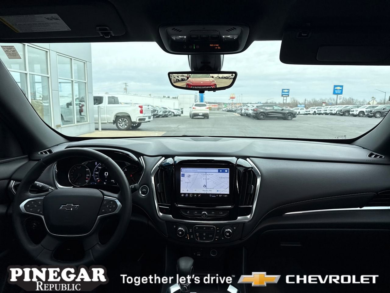 2023 Chevrolet Traverse Premier