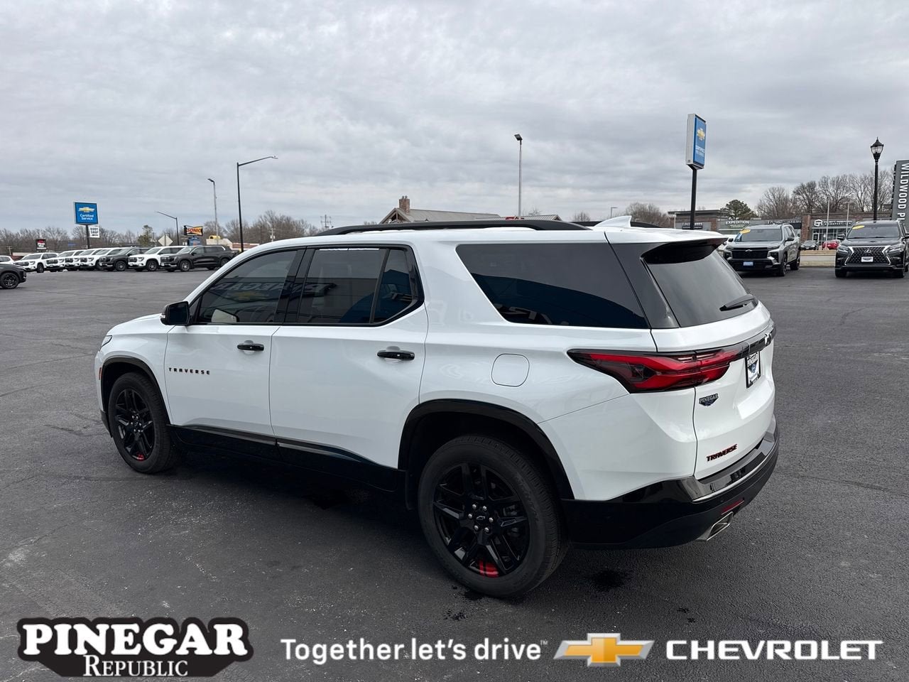 2023 Chevrolet Traverse Premier