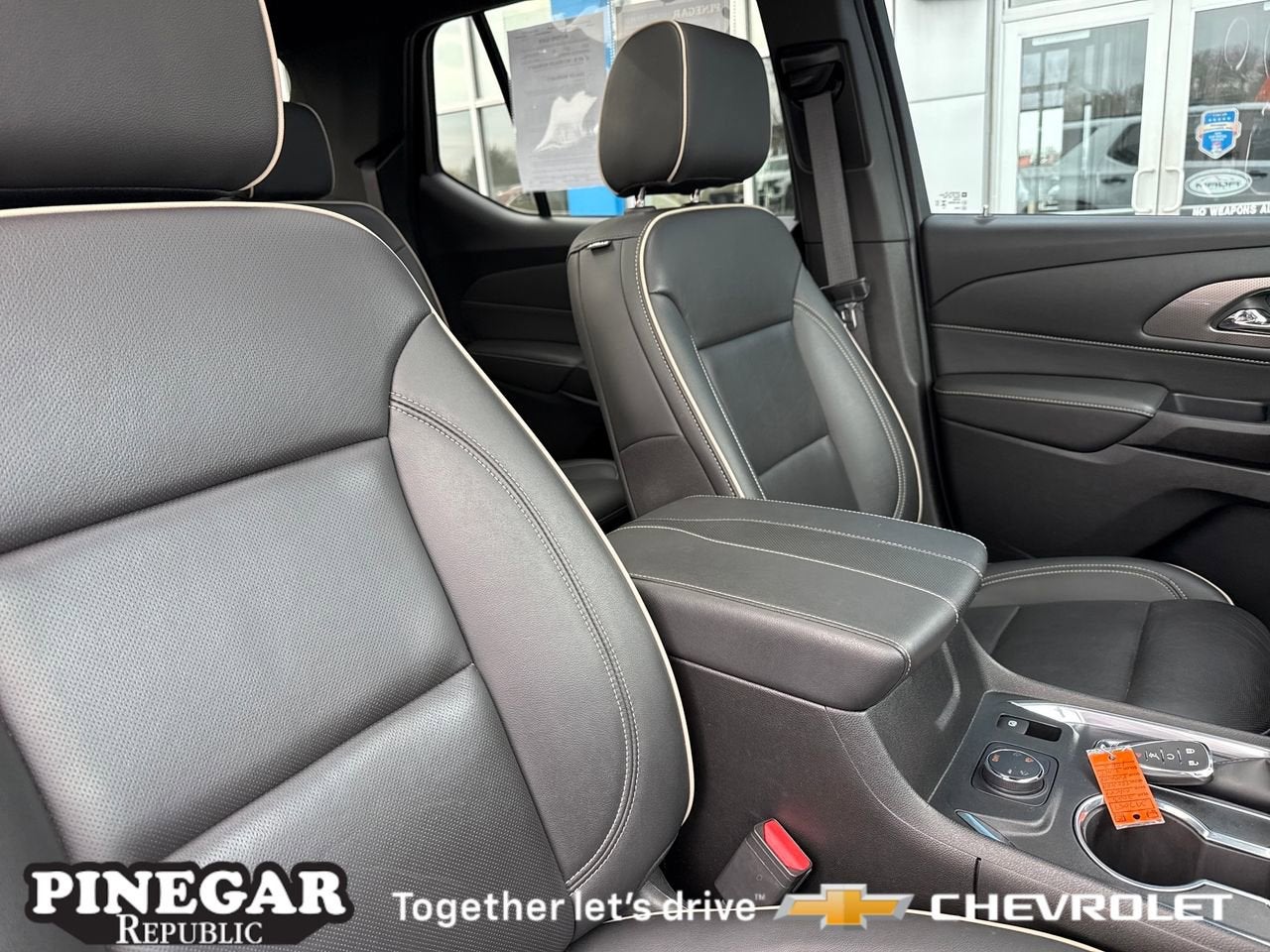 2023 Chevrolet Traverse Premier