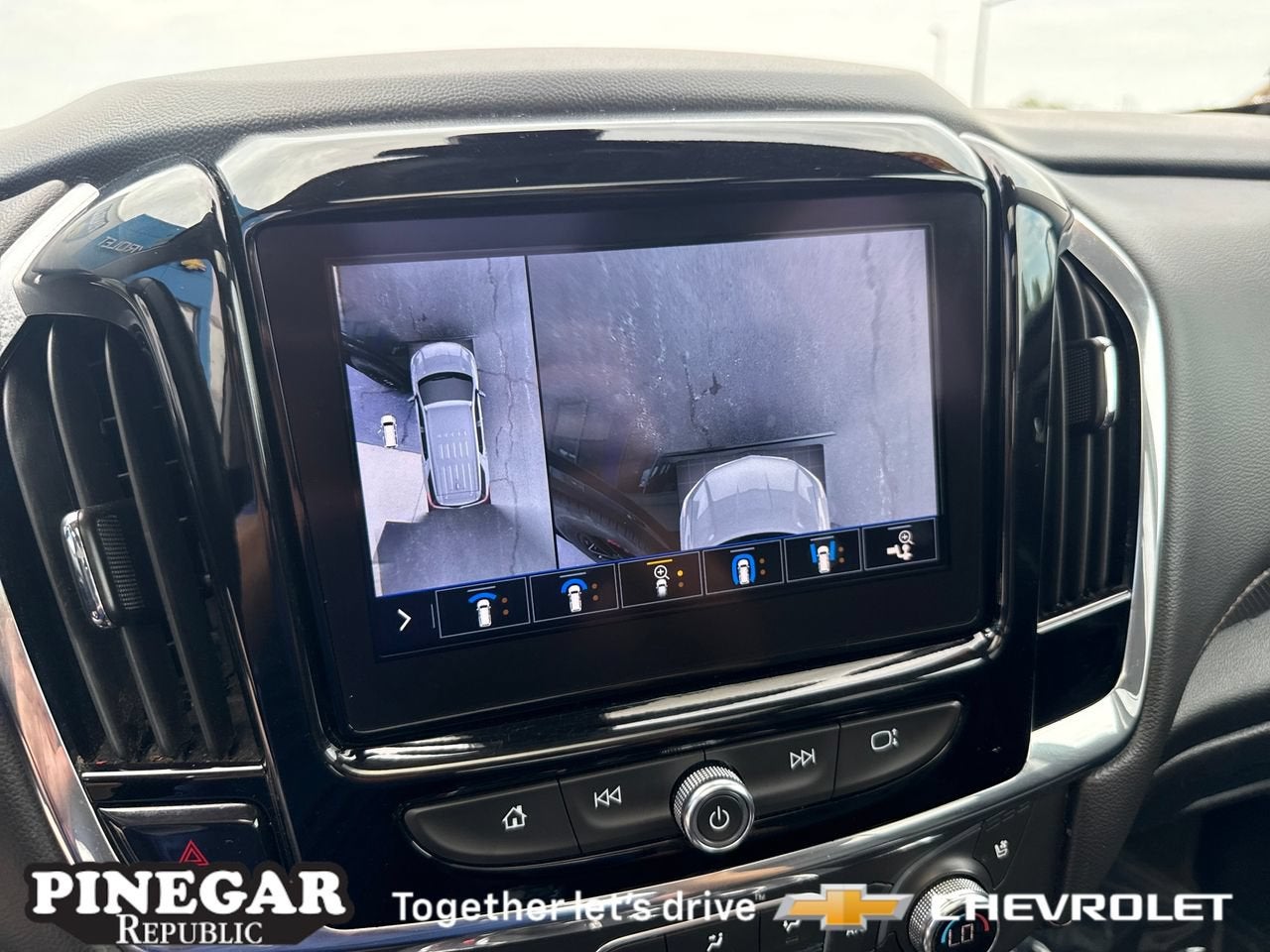 2020 Chevrolet Traverse Premier