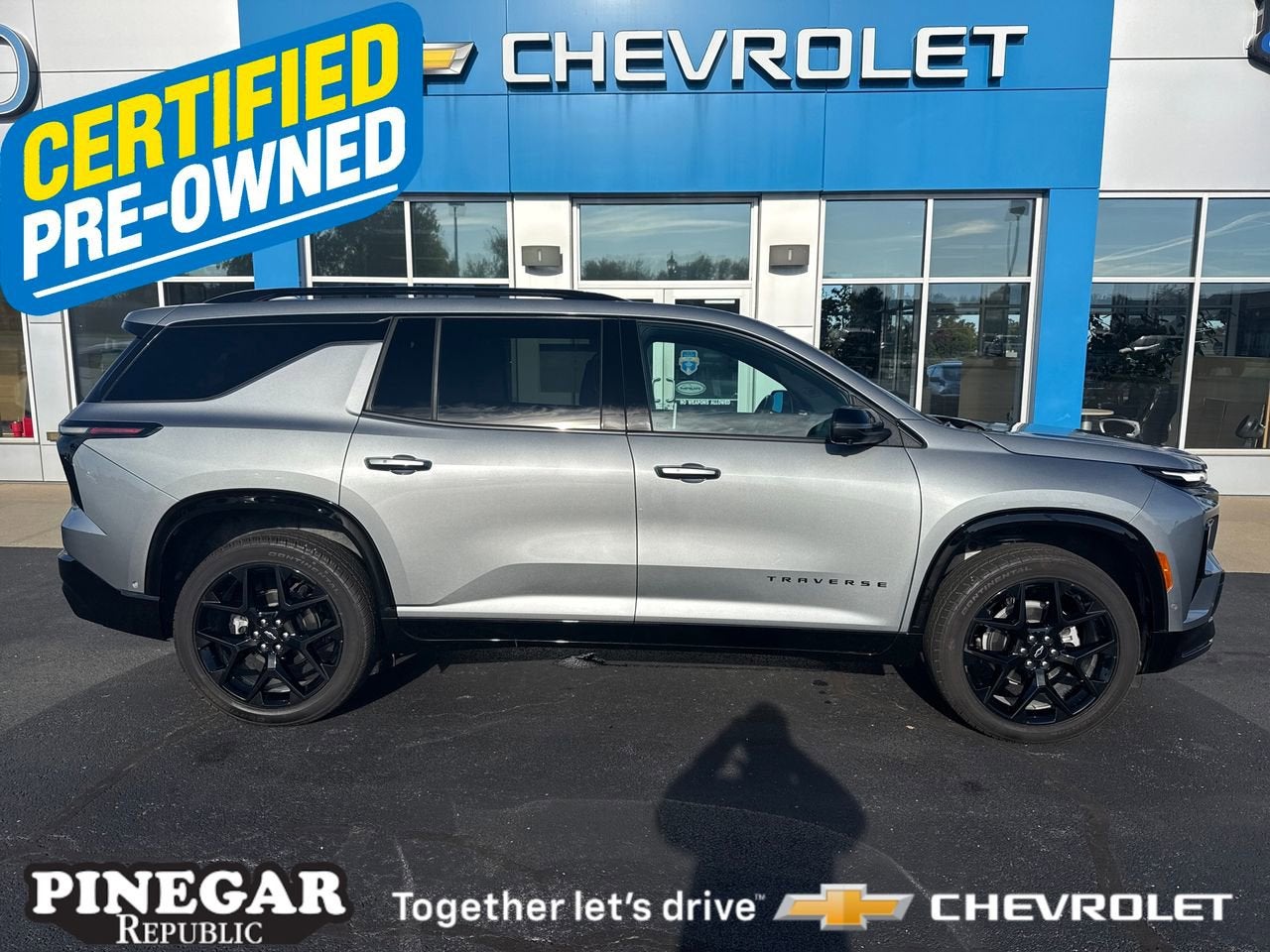 2024 Chevrolet Traverse RS