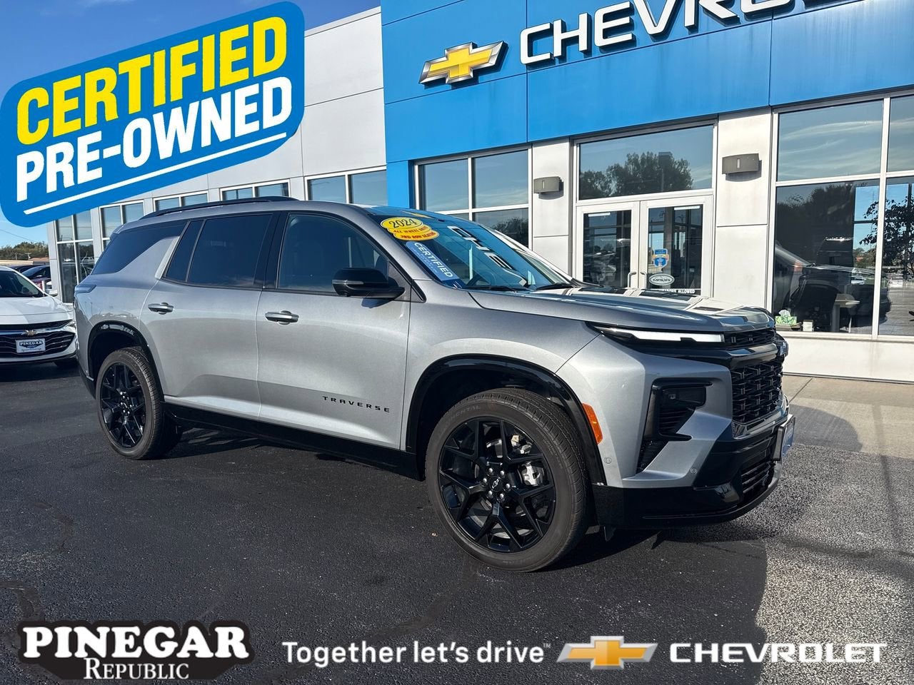 2024 Chevrolet Traverse RS