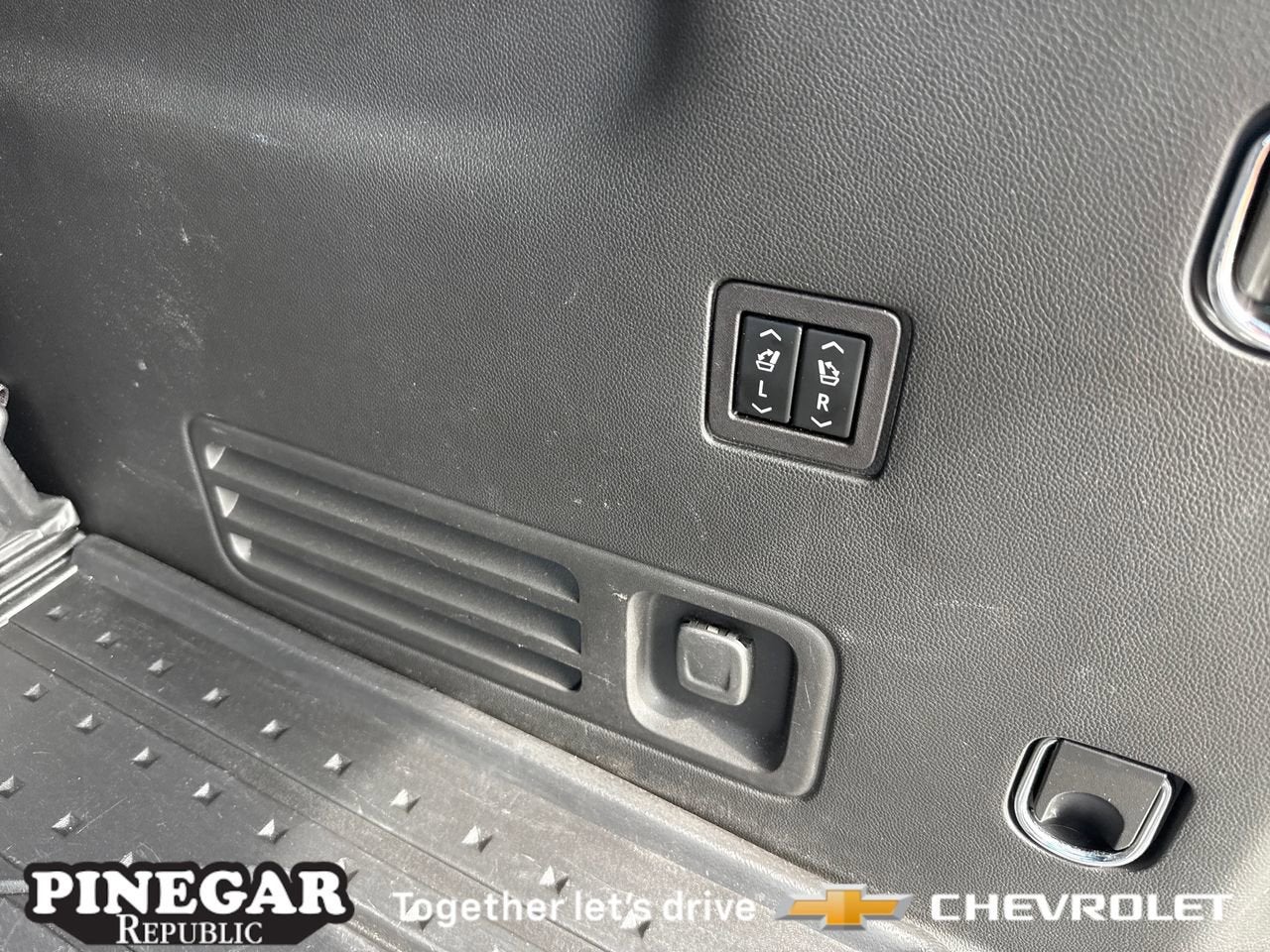 2022 Chevrolet Traverse High Country