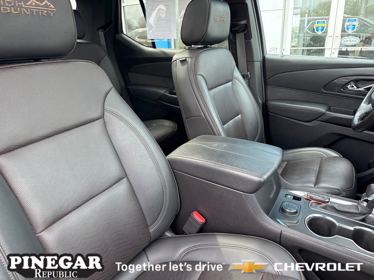 2022 Chevrolet Traverse High Country