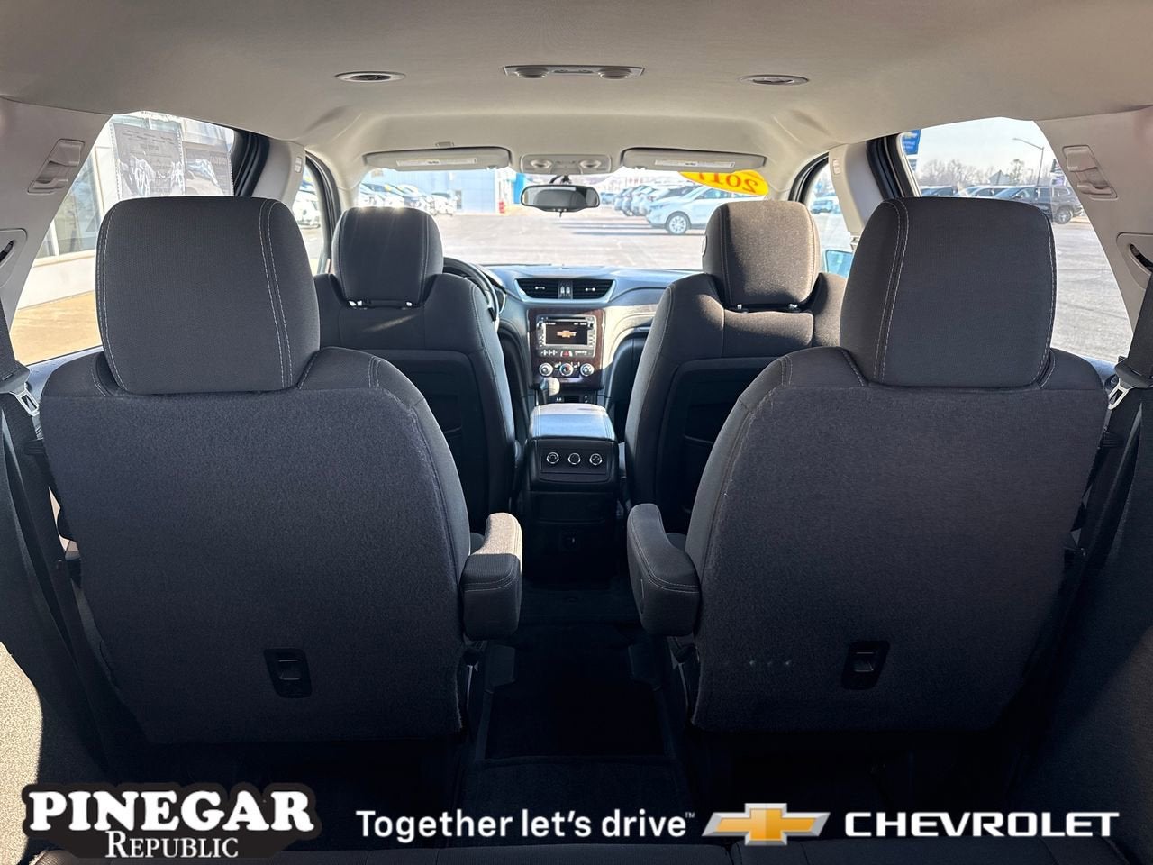 2017 Chevrolet Traverse LT