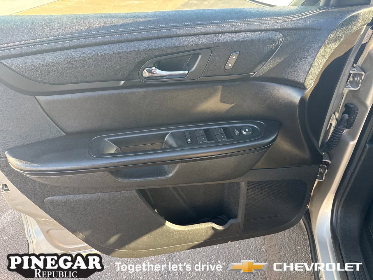 2017 Chevrolet Traverse LT