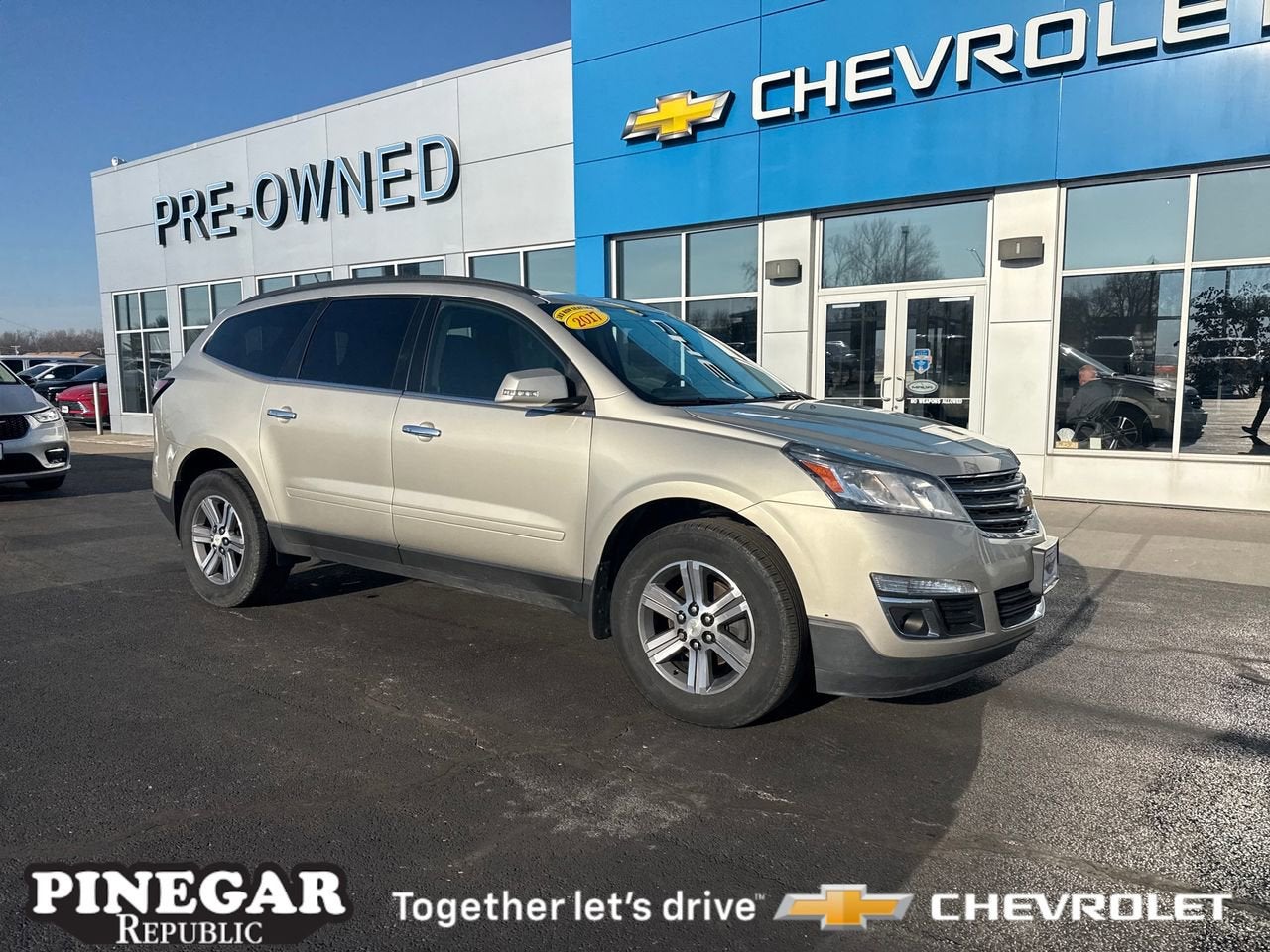 2017 Chevrolet Traverse LT