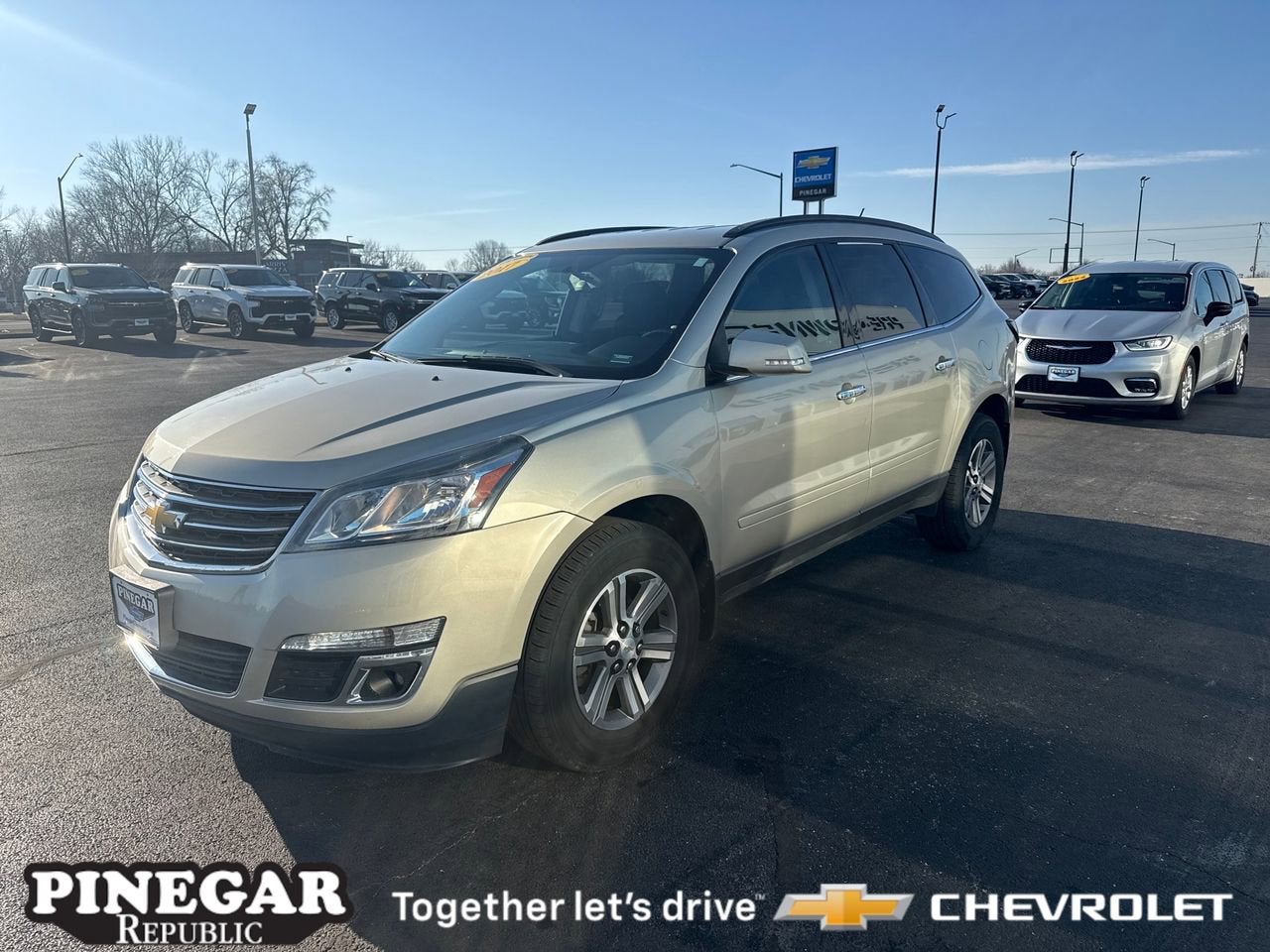 2017 Chevrolet Traverse LT