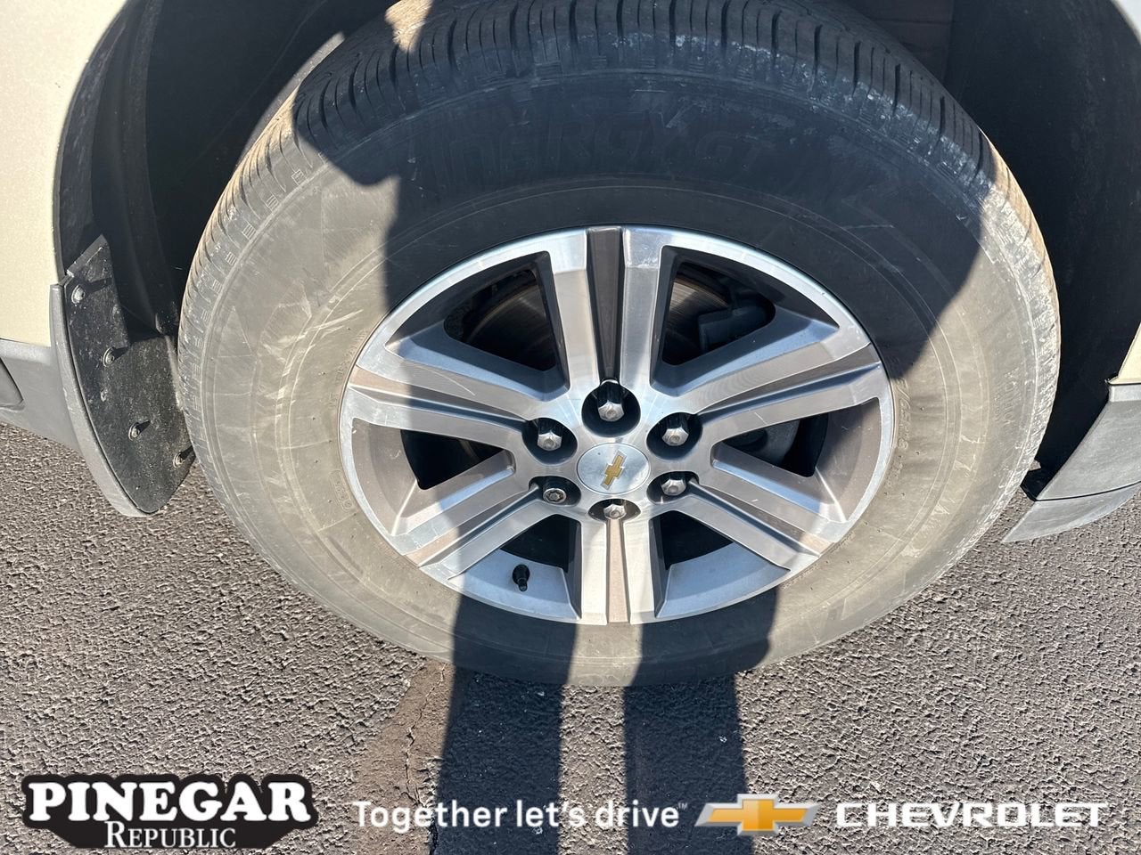 2017 Chevrolet Traverse LT