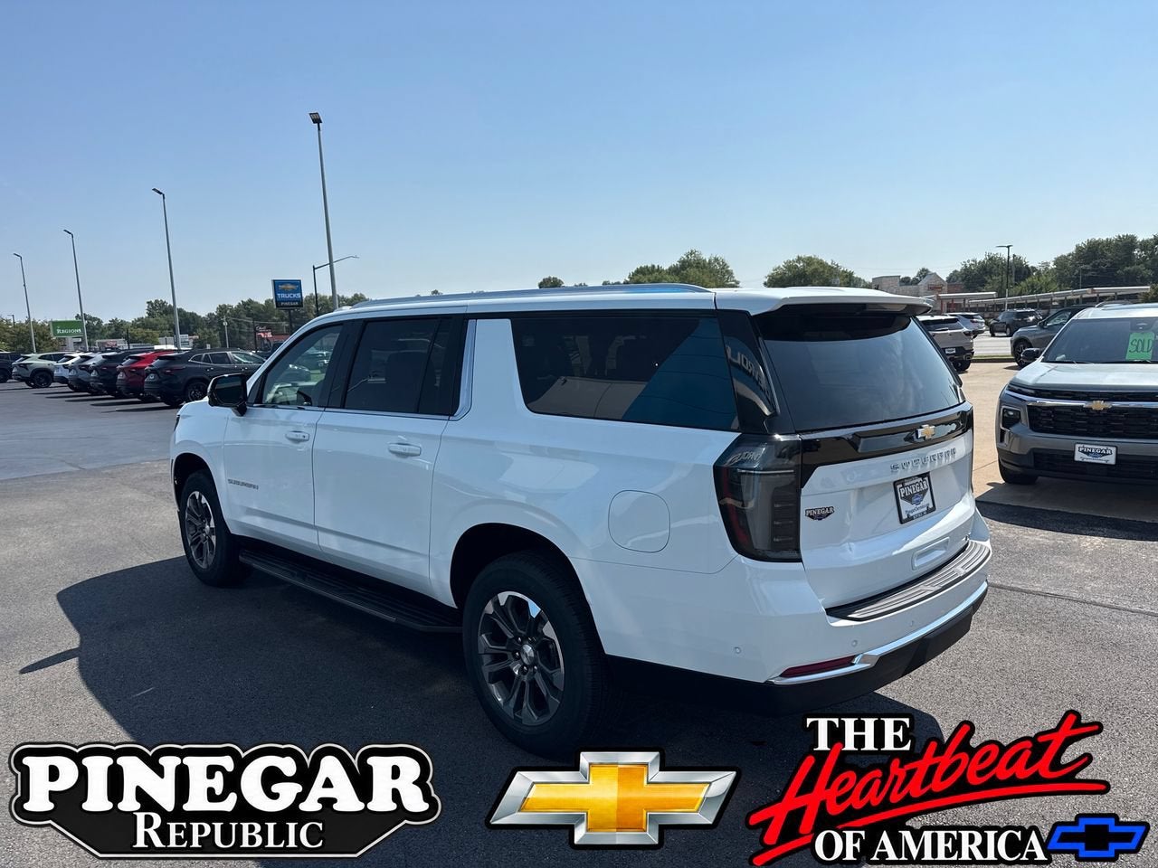 2026 Chevrolet Suburban LT