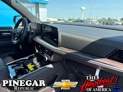 2026 Chevrolet Suburban LT