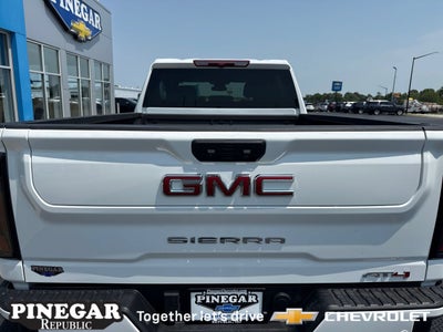2025 GMC Sierra 2500 HD AT4