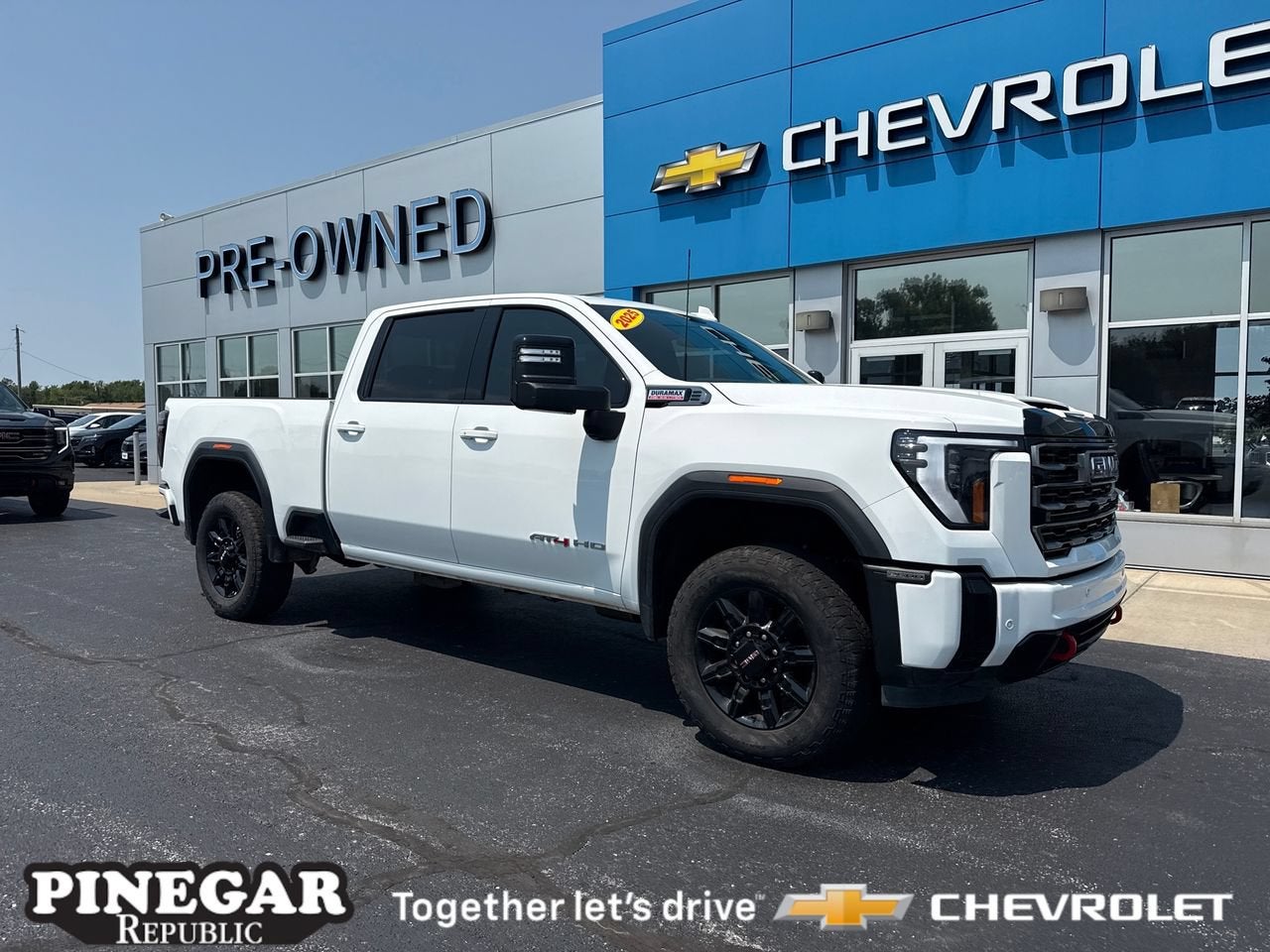2025 GMC Sierra 2500 HD AT4