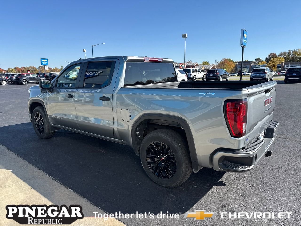 2024 GMC Sierra 1500 Pro