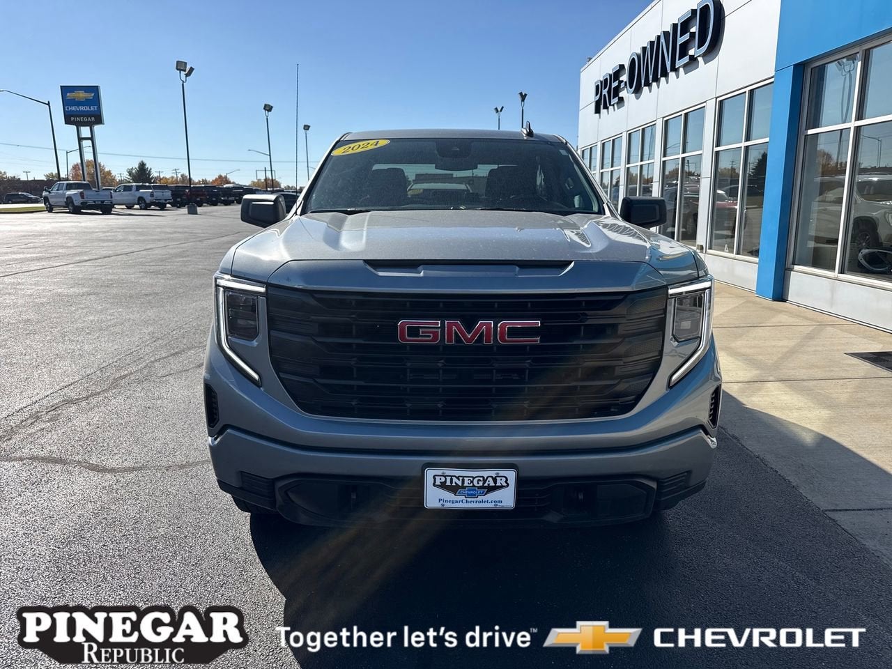 2024 GMC Sierra 1500 Pro