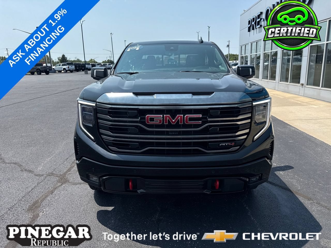 2022 GMC Sierra 1500 AT4