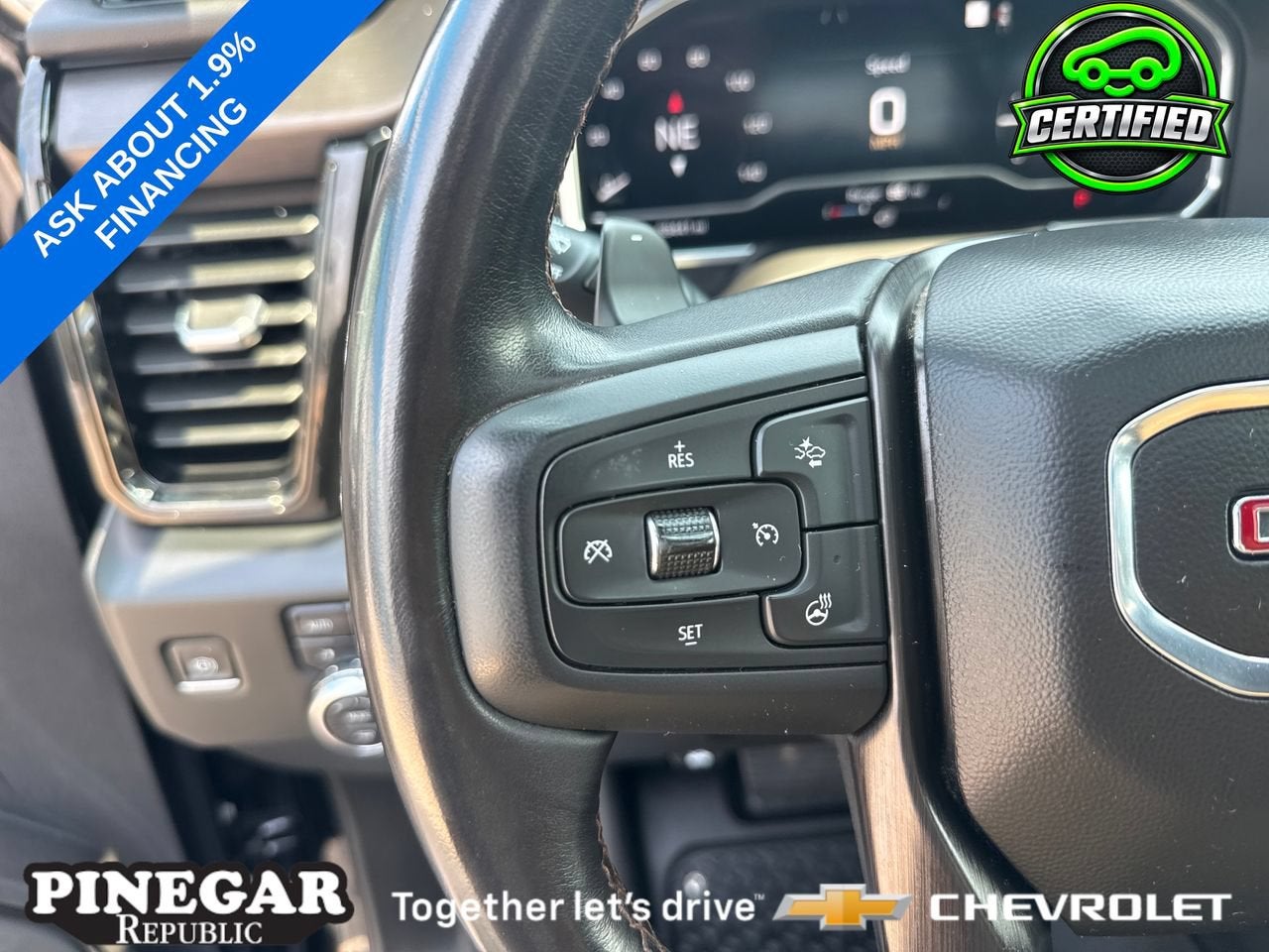 2022 GMC Sierra 1500 AT4