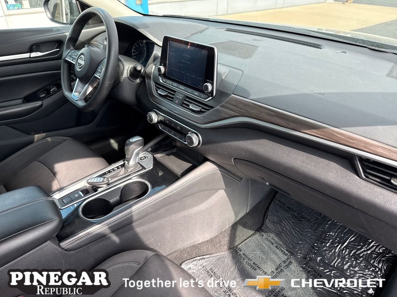 2023 Nissan Altima 2.5 SV