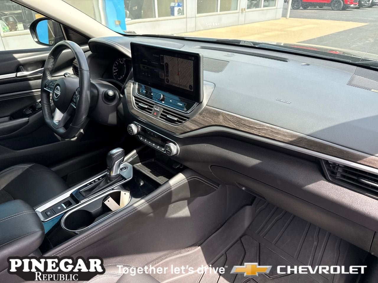 2023 Nissan Altima 2.5 SL