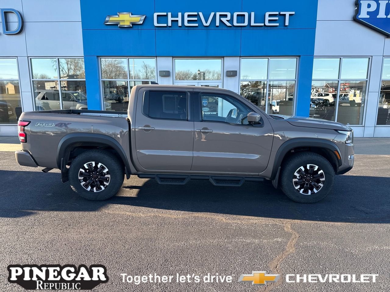 2024 Nissan Frontier PRO-4X