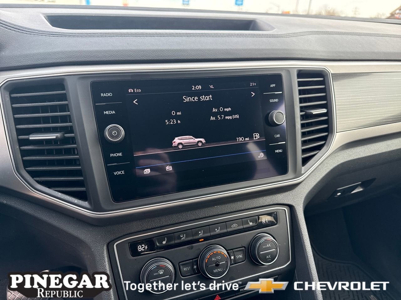 2019 Volkswagen Atlas 3.6L V6 SE w/Technology