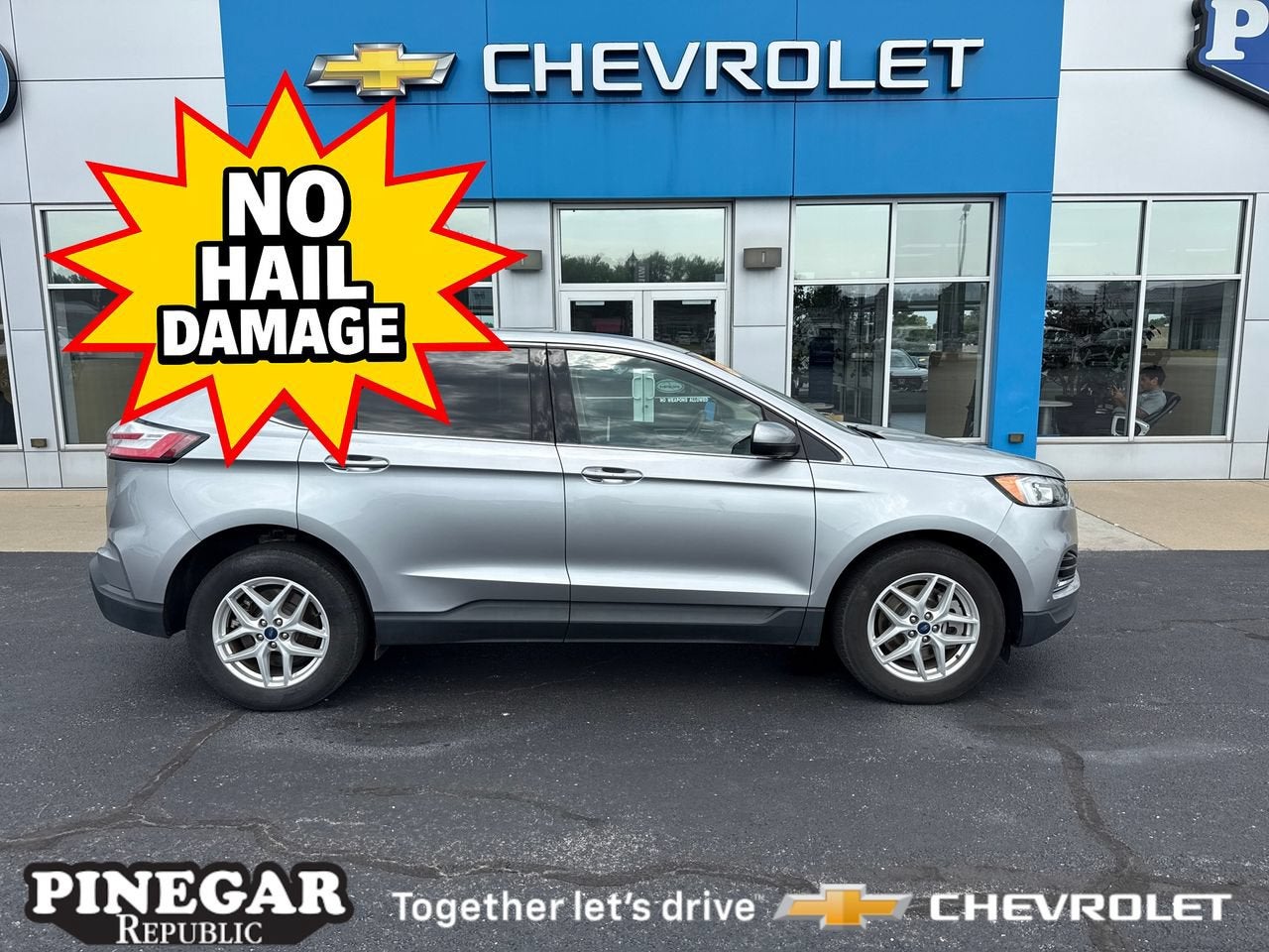 2022 Ford Edge SEL