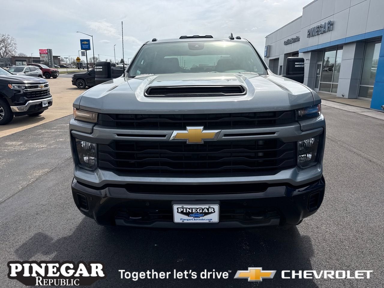 2026 Chevrolet Silverado 2500 HD Custom