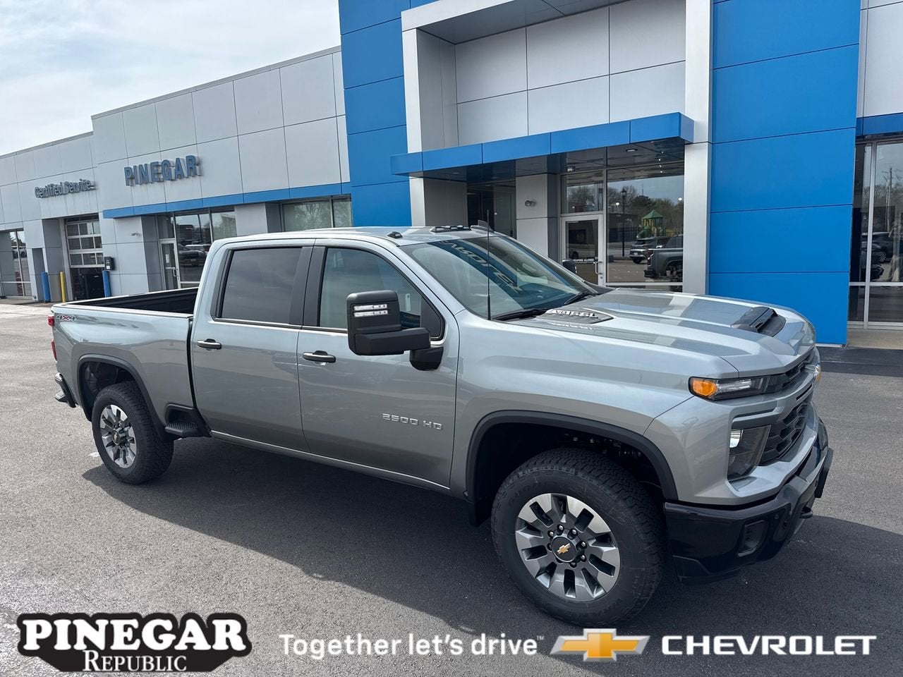 2026 Chevrolet Silverado 2500 HD Custom