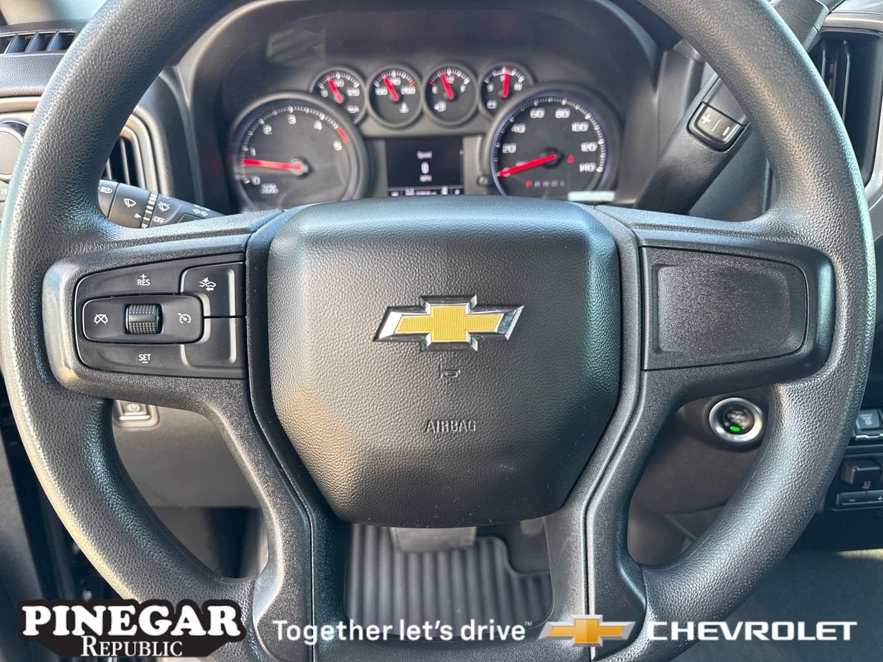 2024 Chevrolet Silverado 2500 HD Custom