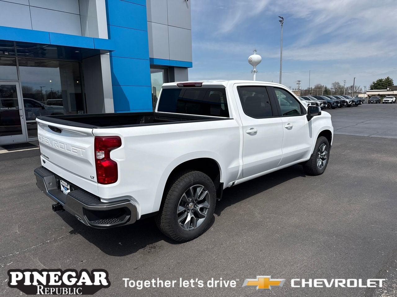 2026 Chevrolet Silverado 1500 LT