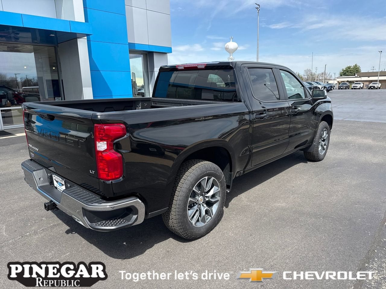 2026 Chevrolet Silverado 1500 LT